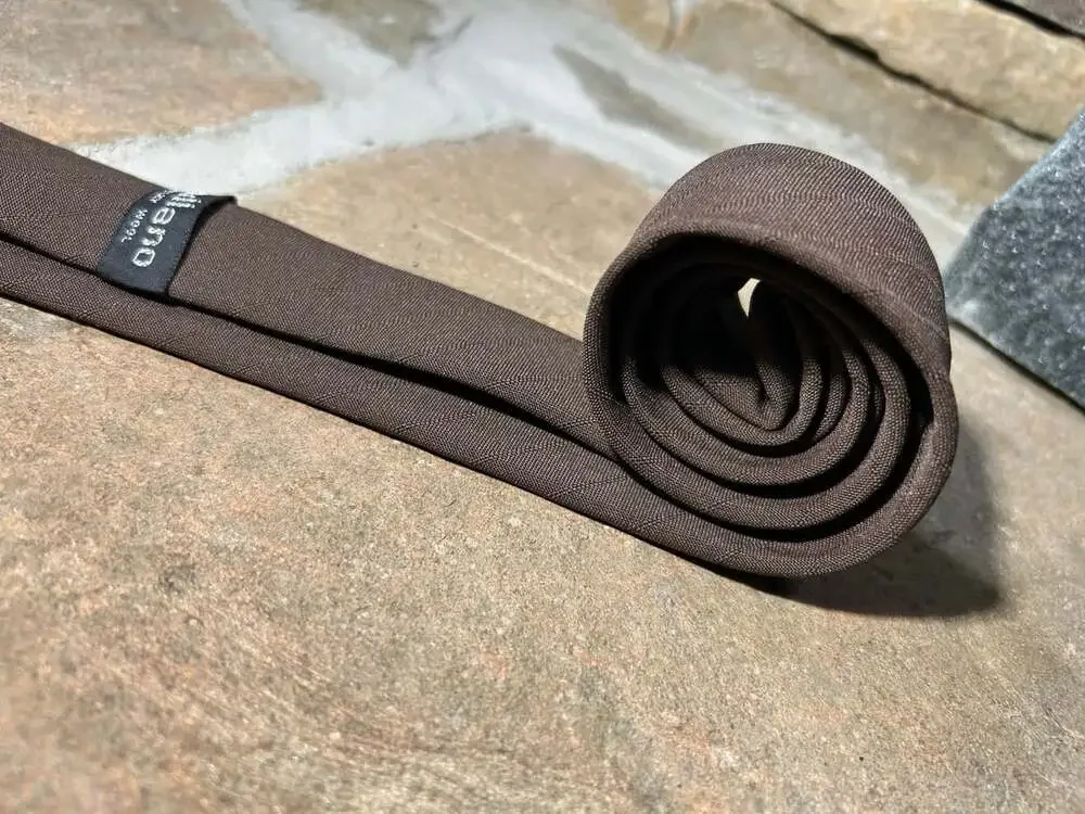 Millano Silky Wool Chocolate Brown Skinny Men’s Vintage Neck Tie